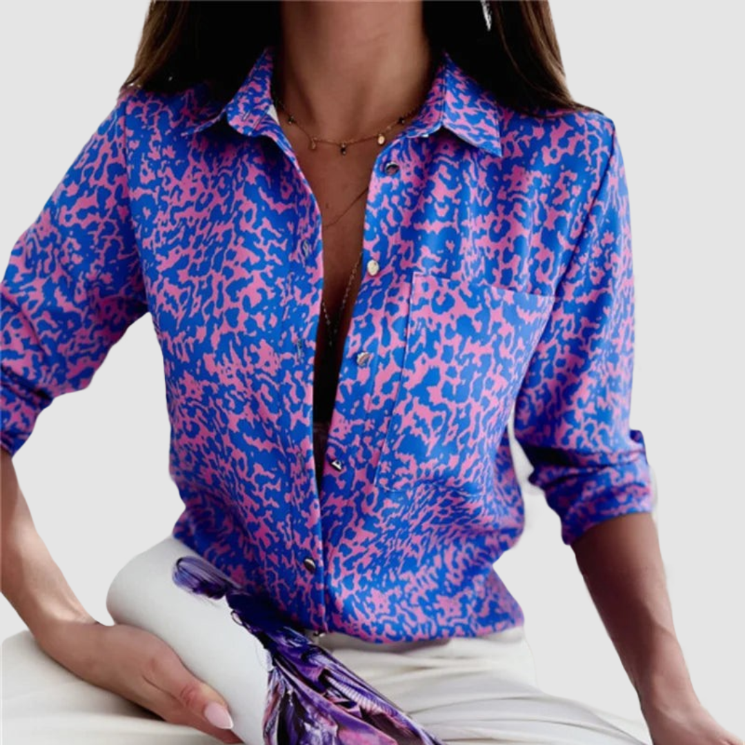 Donna™ Chic pocket blouse